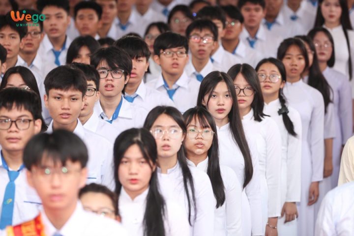 loi ich dong phuc hoc sinh